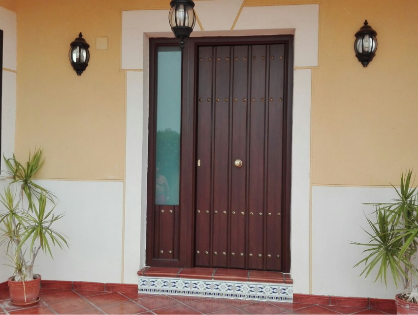 Puertas de Entrada en Badajoz img-puertas-acorazadas 